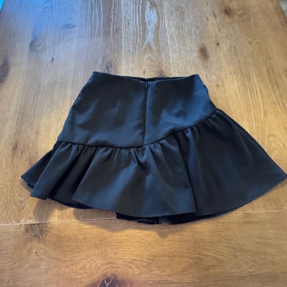 Black Summer Skirt skort - Picture 2 of 7